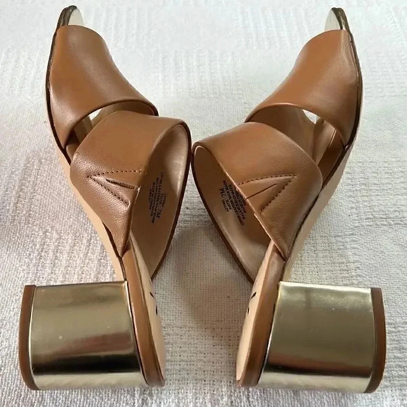 Isaac Mizrahi Leather Double Strap Slide Sandals w/ Block Heel Gold size 7m - Picture 4 of 5